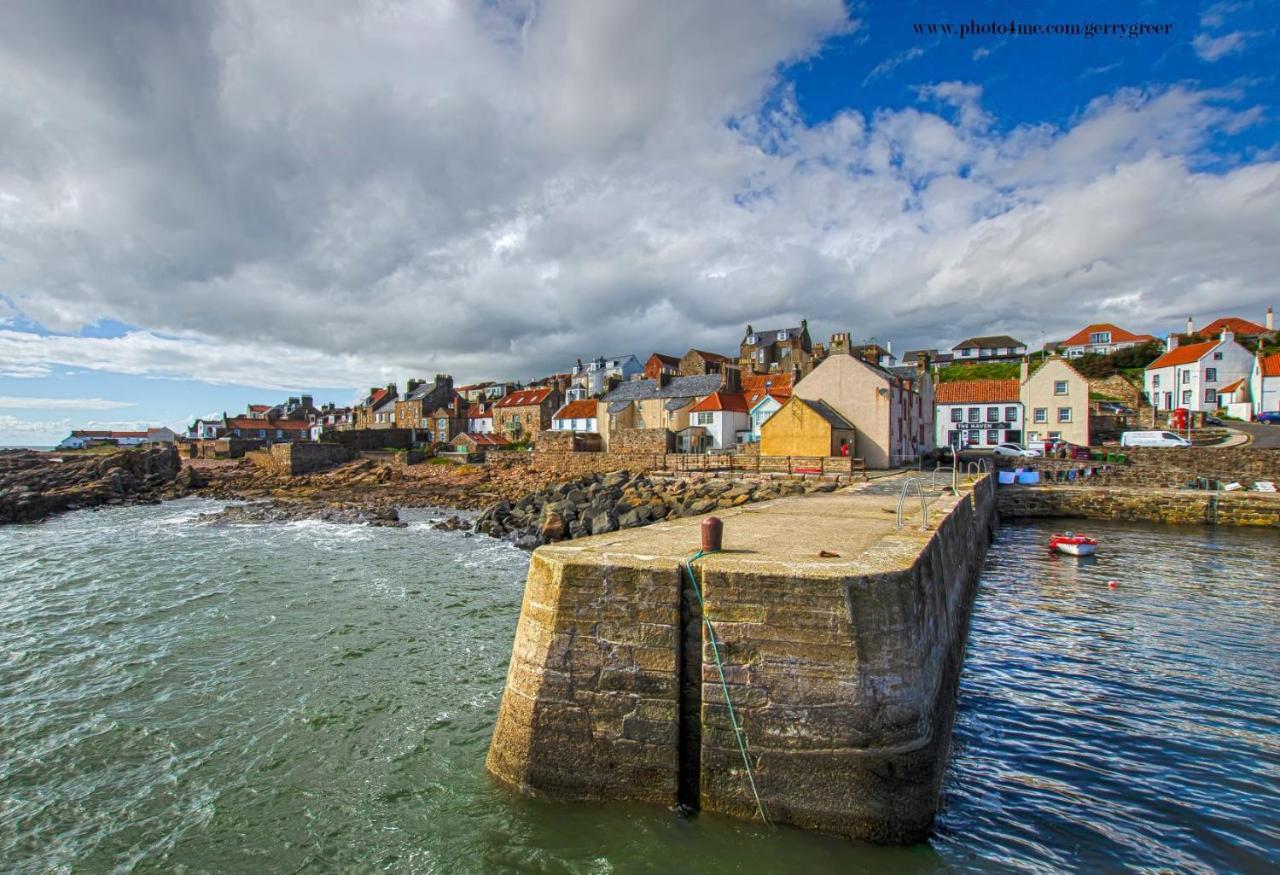 Stunning Shore Front House In Historic Cellardyke Анстрътър Екстериор снимка